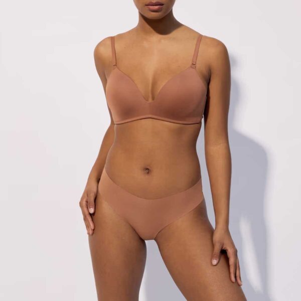 INVISIBLIZ : Wireless push-up bra in microfibre - Image 2