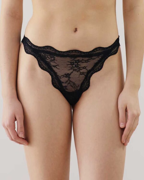 CALINIZ TANGA:Lace tanga briefs