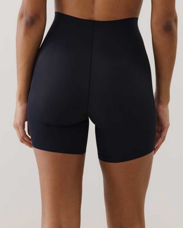INVISIBLIZ SMOOTHIZ-BOYSHORT:Seamless microfiber shorts - Image 2