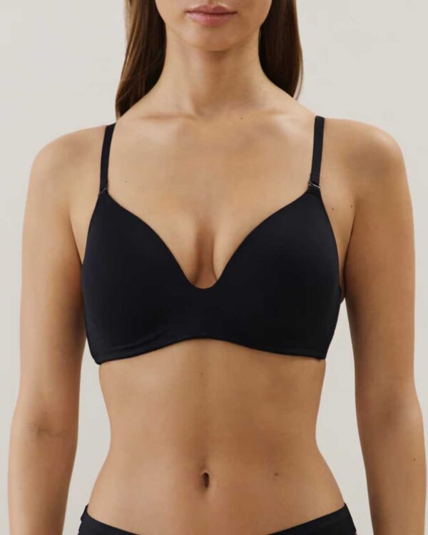 INVISIBLIZ-AMPLI SA - Wireless push-up bra in microfibre