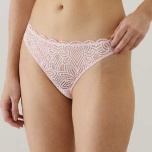 DAILIZ-TANGA : Lace thong