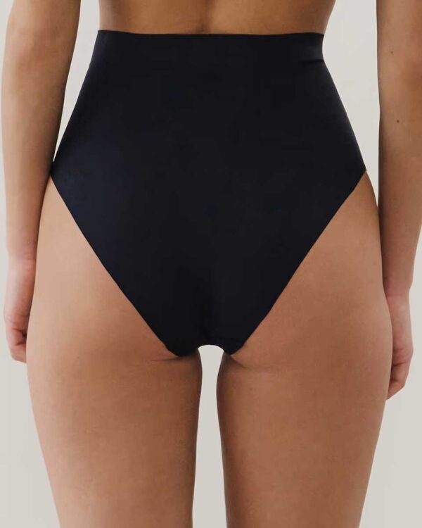 INVISIBLIZ SMOOTHIZ-HW SLIP : High-waisted microfibre brief - Image 3