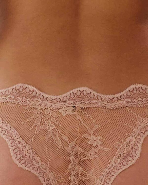 CALINIZ-TANGA - Nude lace tanga briefs